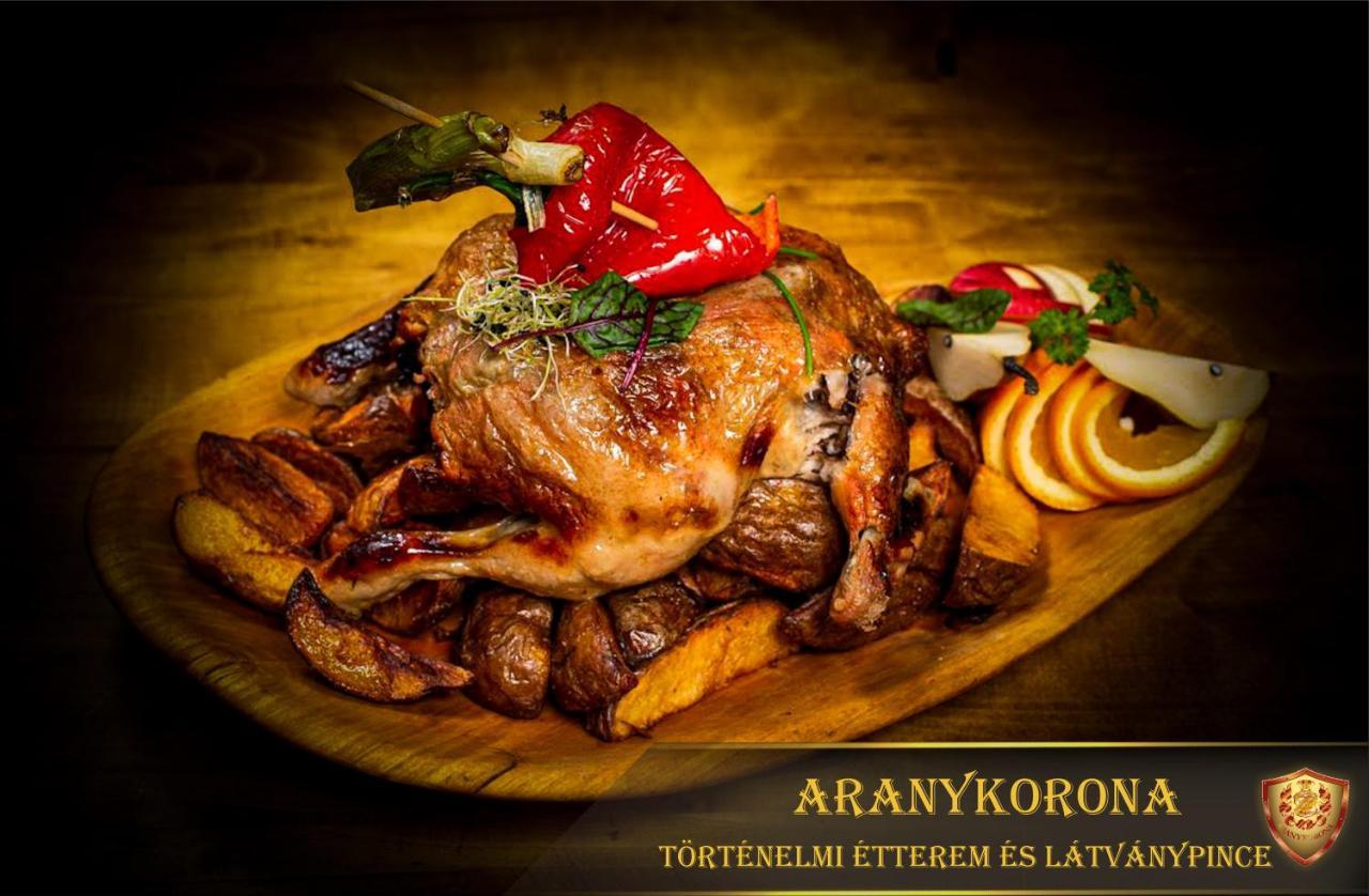 Aranykorona Hotel Мишкольц Экстерьер фото
