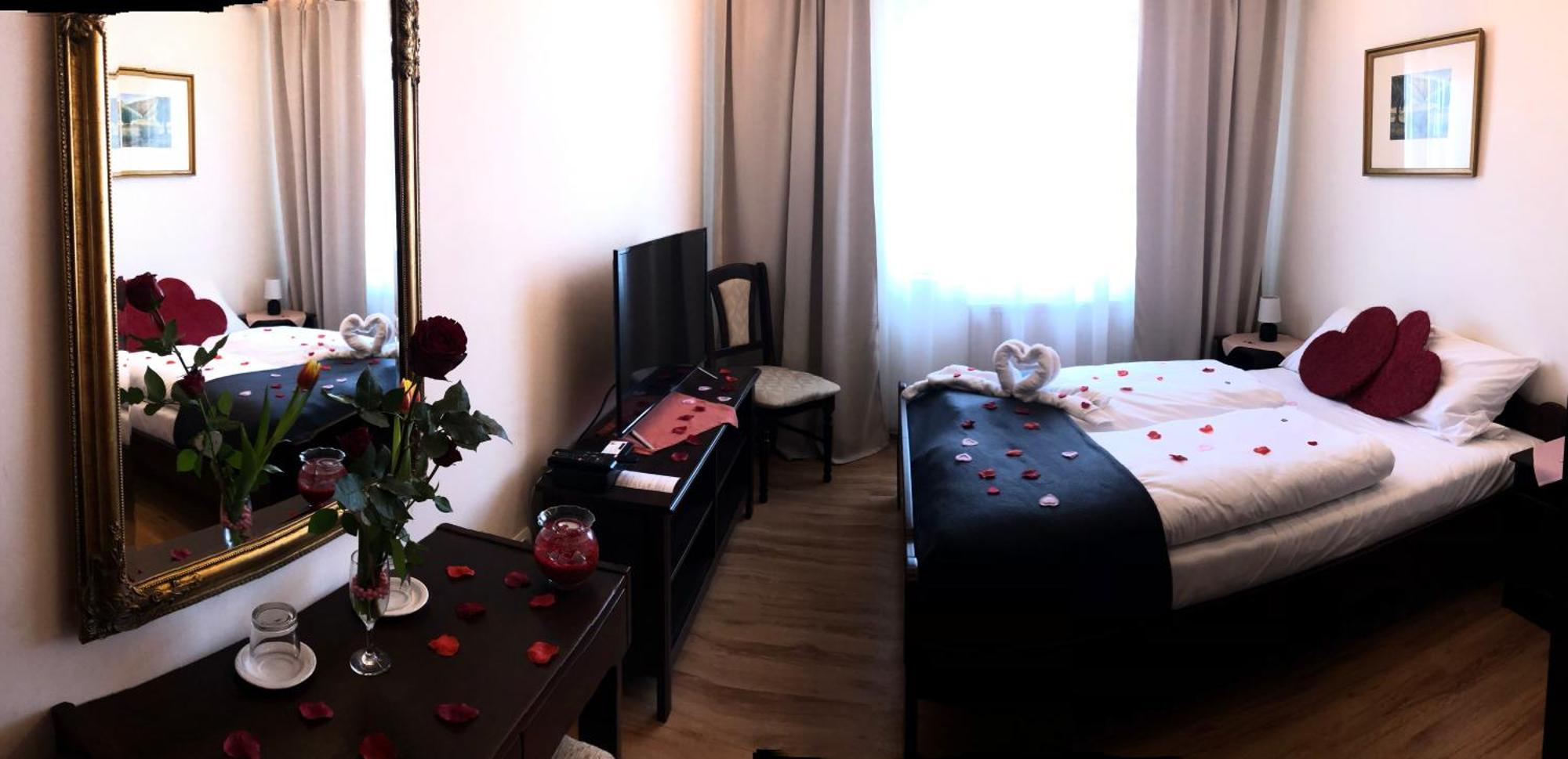 Aranykorona Hotel Мишкольц Экстерьер фото