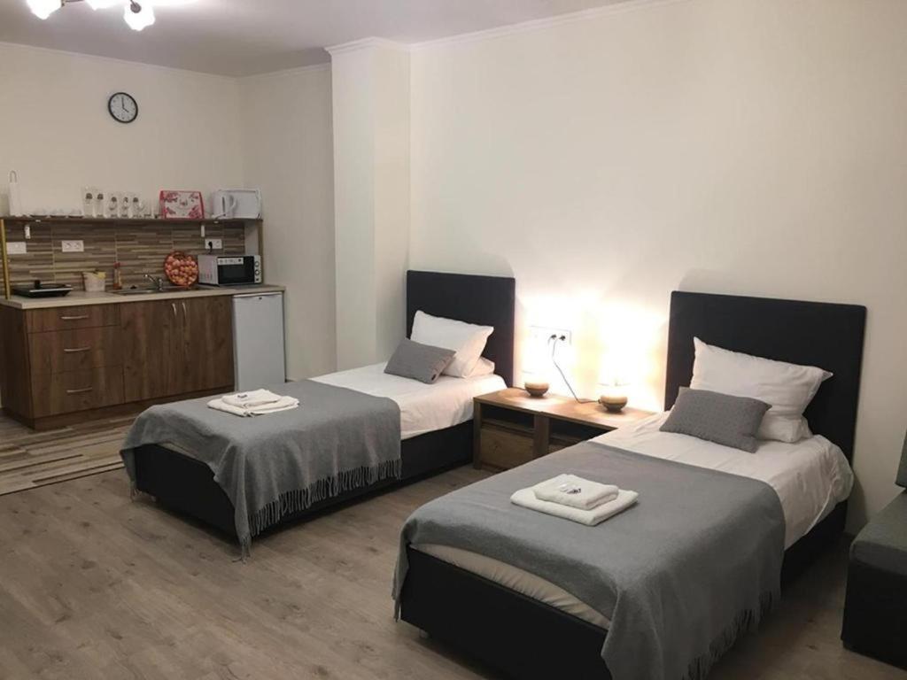Aranykorona Hotel Мишкольц Экстерьер фото